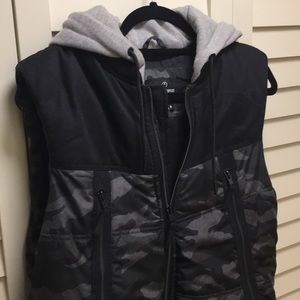 Vest with hoodie